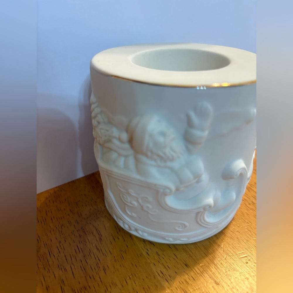 Lennox - Votive Candle Holder ***RADIANT LIGHT
Trimmed in Gold